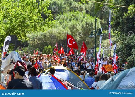  Gezi Park Protests: การต่อสู้ของคนรุ่นใหม่ และความปั่นป่วนในสังคมตุรกี